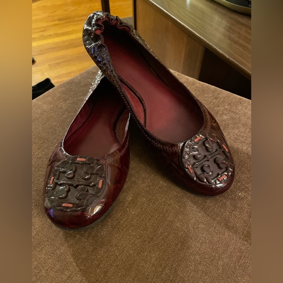 Tory Burch Shoes - Tory Burch Reva in Burgundy Croc Print Flats